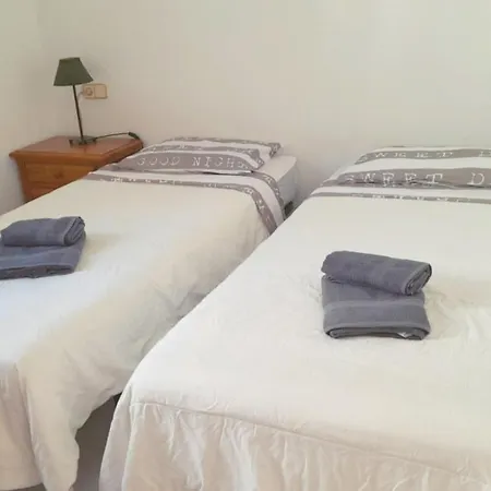 Διαμέρισμα Apartamento Con Piscina Menorca *